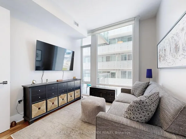 Additional image 24 of 29 Queens Quay Unit 401