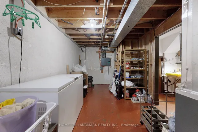 Additional image 45 of 32 L'amoreaux Dr