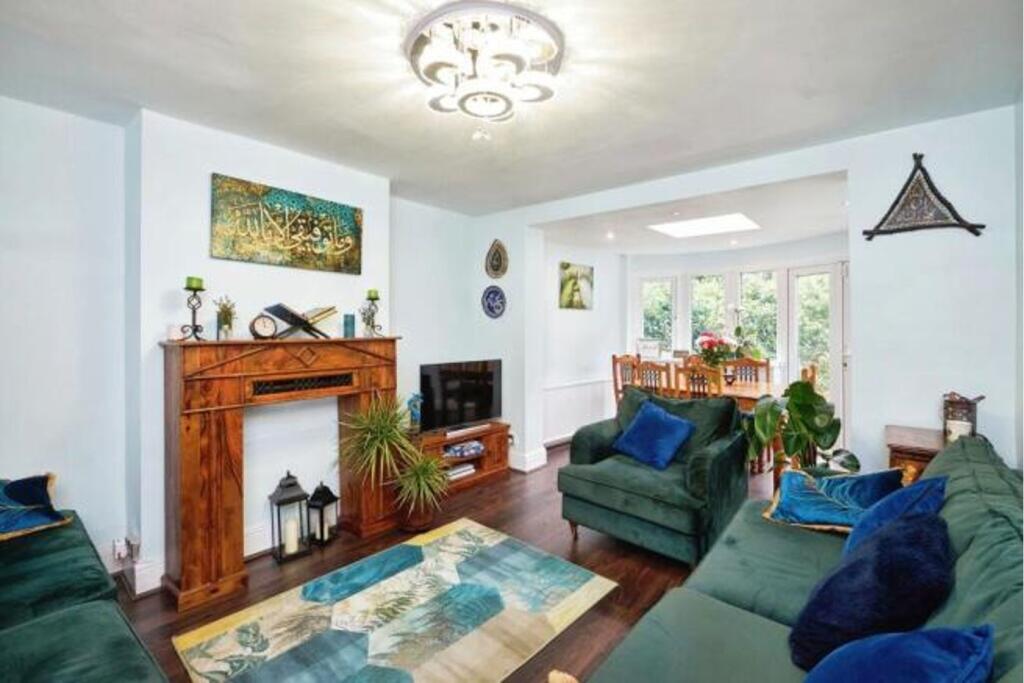 Additional image 17 of Station Road, Birmingham, B33