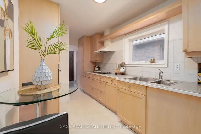 Additional image 12 of 188 Craighurst Ave