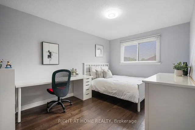 Additional image 24 of 102 Greybeaver Tr