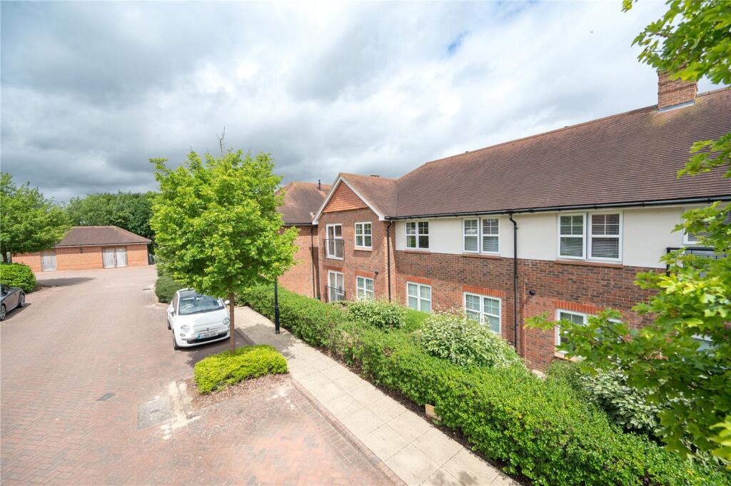 Wordsworth Close, Kings Park, St. Albans, Hertfordshire