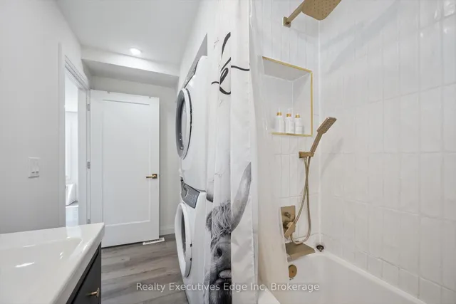 Additional image 14 of 319 Clifton Rd