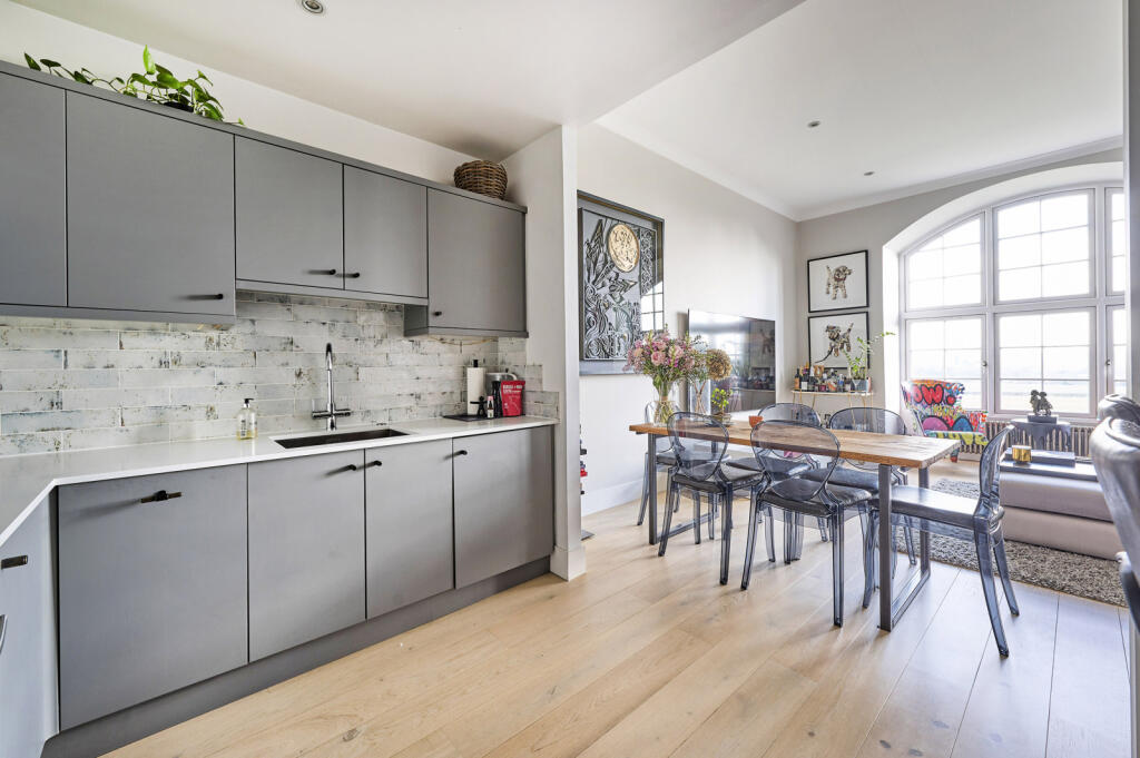 Additional image 3 of West Hall, Beningfield Drive, Napsbury Park, St. Albans, AL2