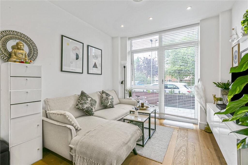 Additional image 10 of Broadwater Road, Welwyn Garden City, Hertfordshire, AL7