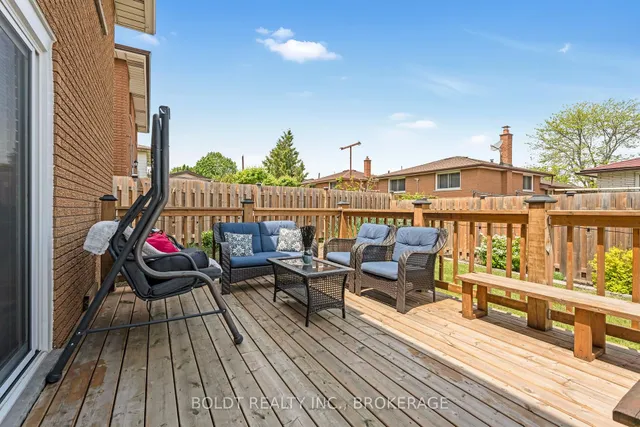 Additional image 32 of 124 Quaker Cres