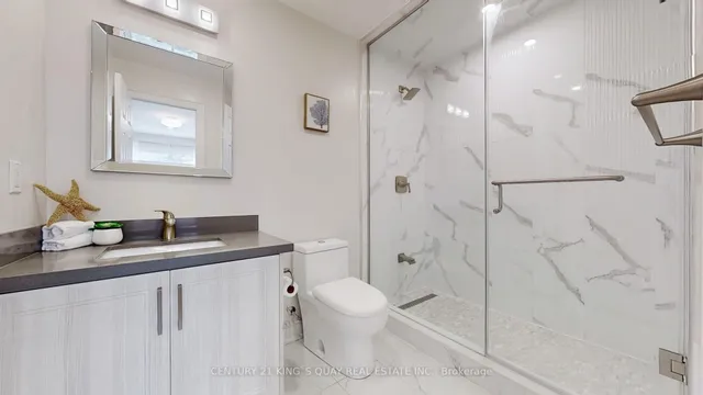 Additional image 33 of 54 Garnier Crt
