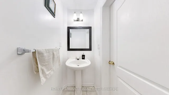 Additional image 28 of 59 Roadmaster Lane