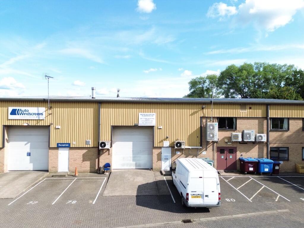 Property image for 11 Park Industrial Estate, Frogmore, St. Albans, AL2 2DR