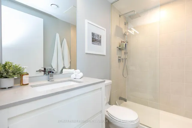 Additional image 30 of 38 Howard Park Ave Unit 618