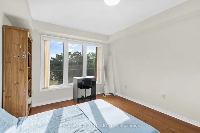 Additional image 19 of 649E Warden Ave Unit 27