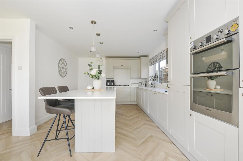 Additional image 6 of Jenkins Avenue, Bricket Wood, St. Albans