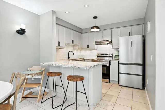 Additional image 7 of 1085 Harrogate Dr Unit 23