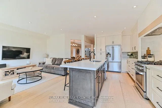 Additional image 13 of 2498 Longridge Cres