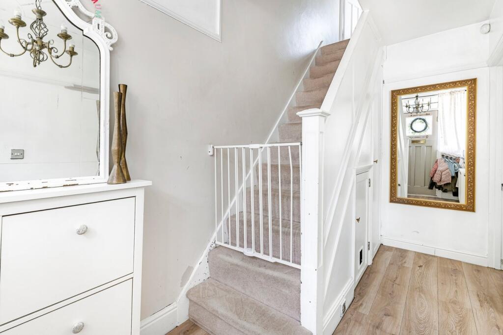 Additional image 10 of Birchwood Avenue, Hatfield, AL10