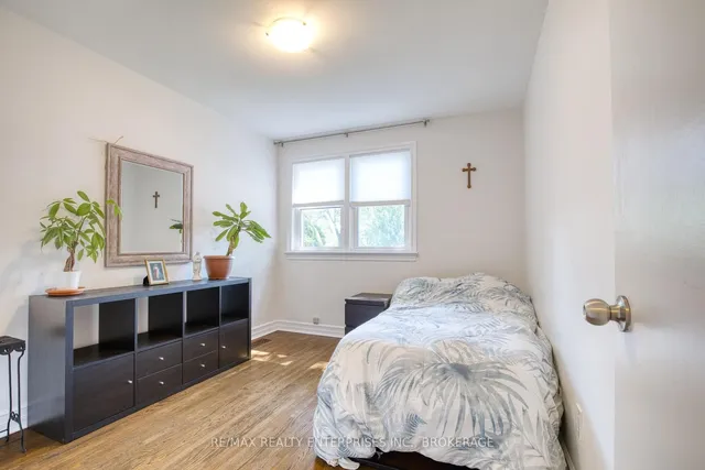 Additional image 6 of 35 Hawthorne Ave