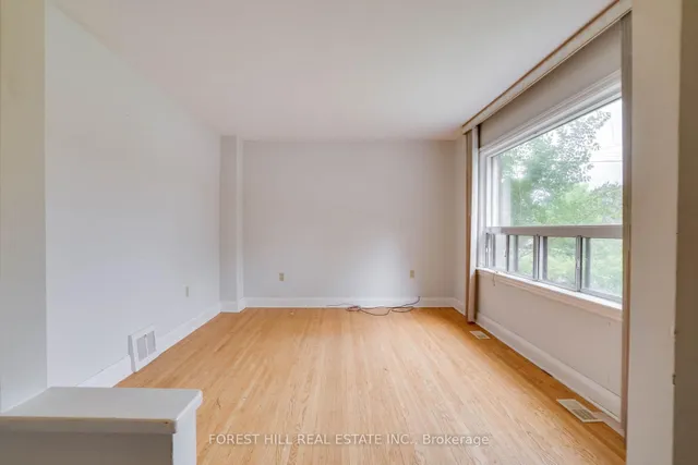 Additional image 12 of 160 Pleasant Ave