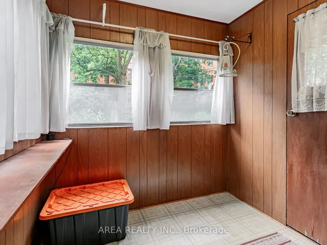 Additional image 14 of 50 Mackenzie Cres