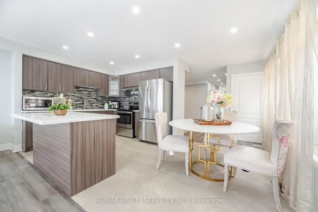 Additional image 10 of 71 Sand Cherry Cres