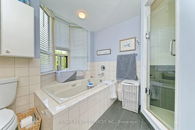 Additional image 16 of 58 church St Unit 402