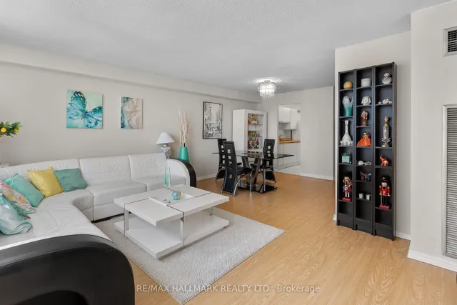 Additional image 11 of 10 Tobermory Dr Unit 501