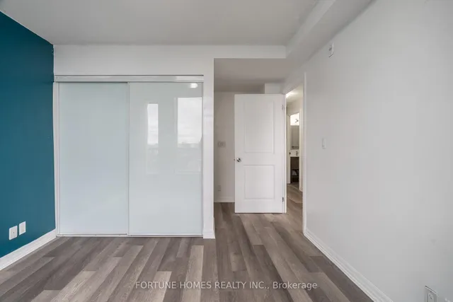 Additional image 19 of 80 Esther Lorrie Dr Unit 1105