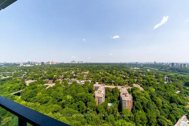 Additional image 31 of 585 Bloor St Unit 2924