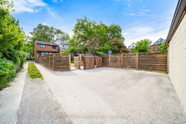 Additional image 30 of 75 Laws St