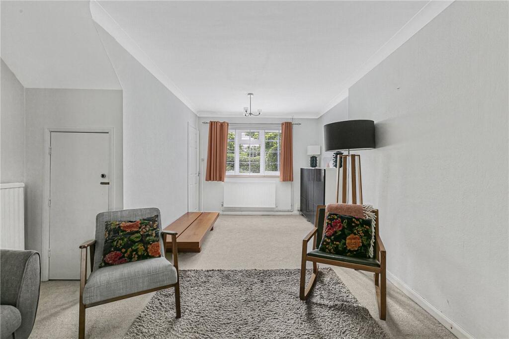 Additional image 3 of Howlands, Welwyn Garden City, Hertfordshire, AL7