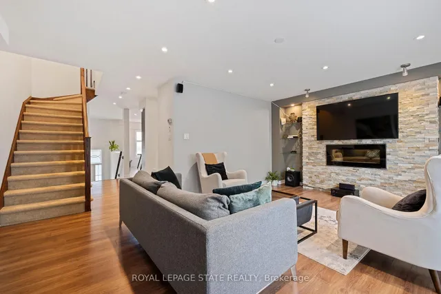 Additional image 27 of 136 Crafter Cres