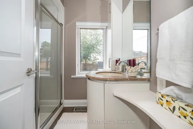 Additional image 22 of 111 Hay Ave