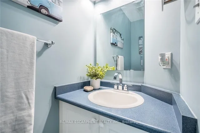 房产图片 5 - 100 Vineberg Dr Unit 24