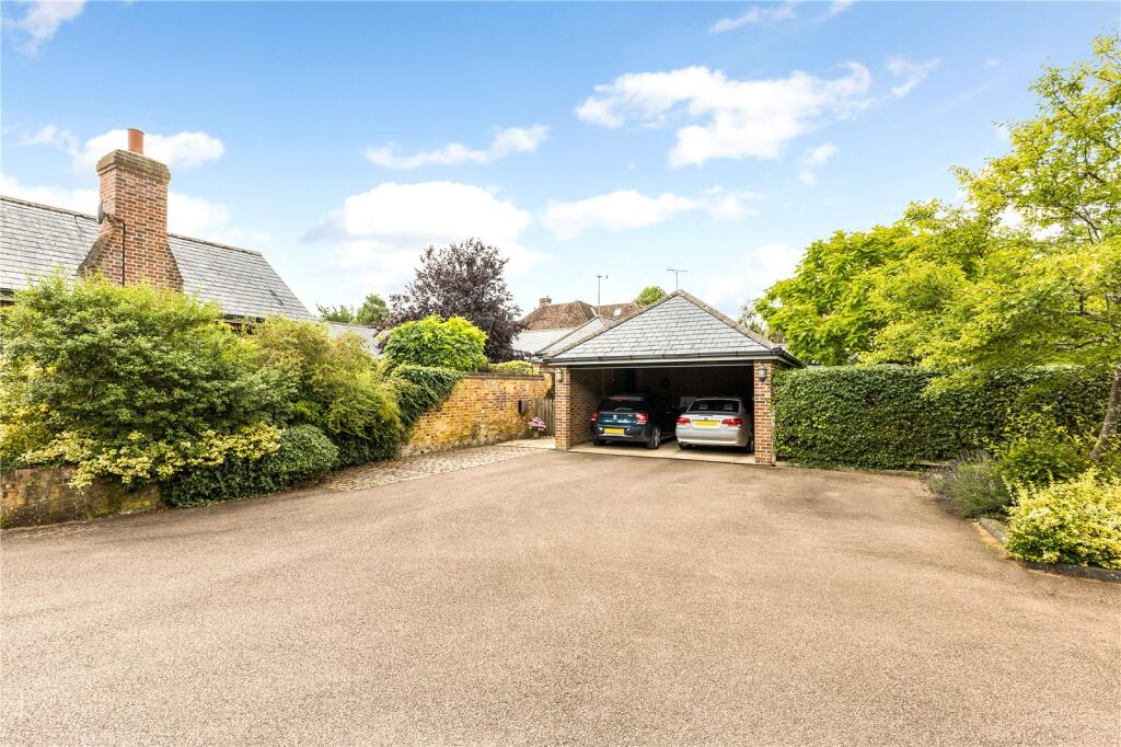 Additional image 21 of Hertford Road, Digswell, Welwyn, Hertfordshire, AL6