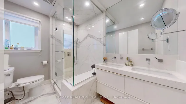 Additional image 18 of 253 Searle Ave