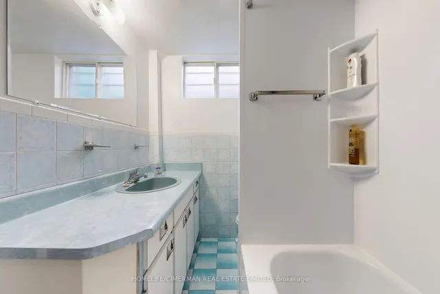 Additional image 36 of 239 Dunforest Ave