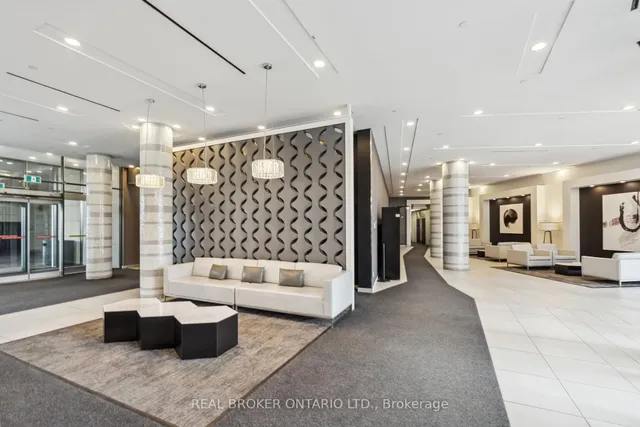 Additional image 4 of 51 East Liberty St Unit 1115