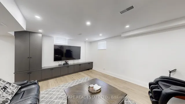 Additional image 11 of 5966 River Grove Ave