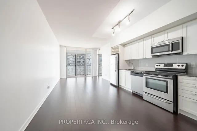 Additional image 13 of 105 The Queensway Unit 815