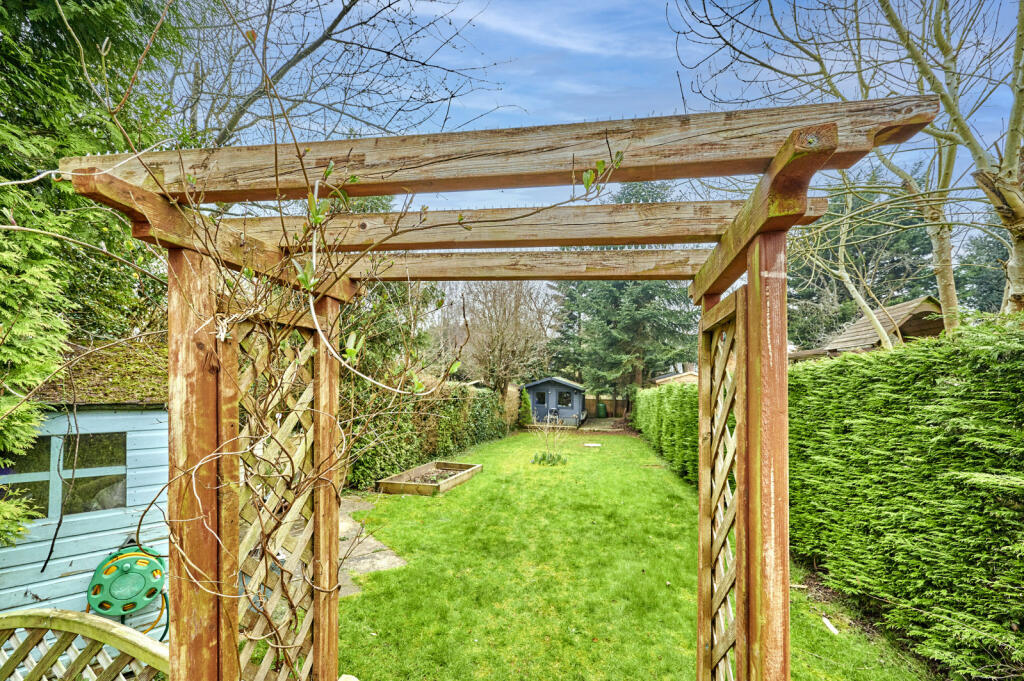 Additional image 18 of Green Lane, St. Albans, Hertfordshire, AL3