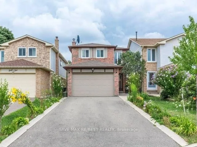 36 Dafoe Cres