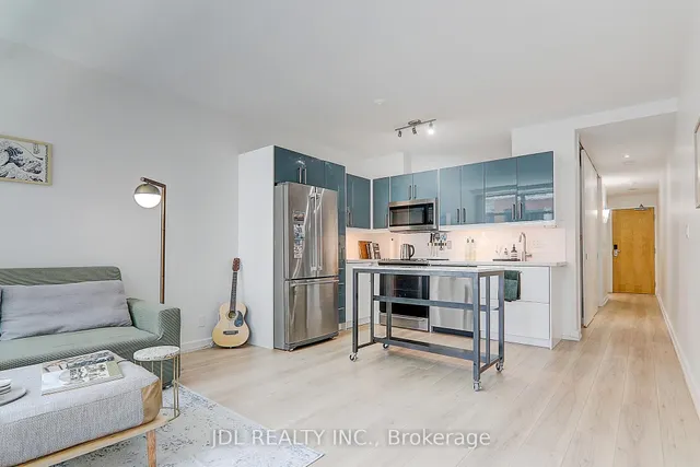 Additional image 6 of 36 Blue Jays Way Unit 610