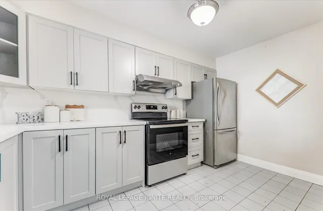 Additional image 9 of 410 Mclevin Ave Unit 906