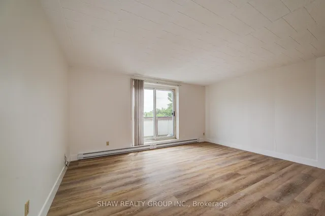 Additional image 34 of 75 Hazelglen Dr Unit 302