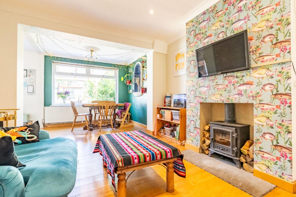 Additional image 4 of Spooners Drive, Park Street, St. Albans, Hertfordshire, AL2