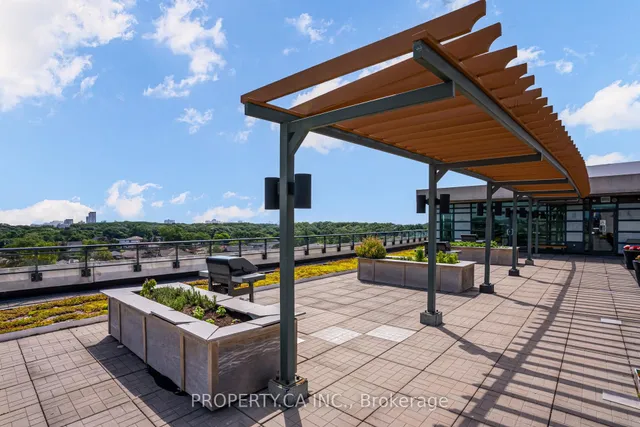 Additional image 39 of 2522 Keele St Unit 704