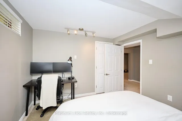 房产图片 36 - 132 Brian Blvd