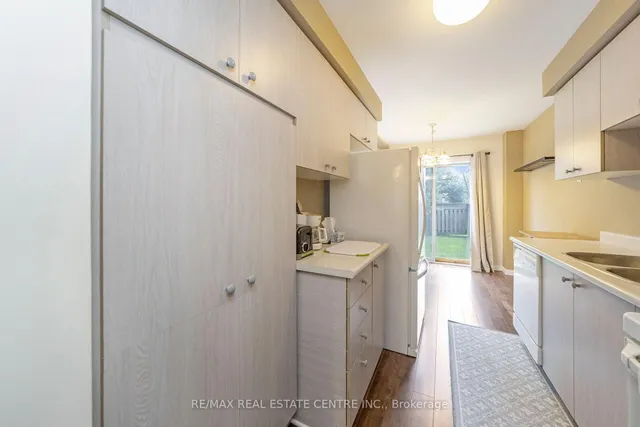 Additional image 20 of 42 White Tail Cres