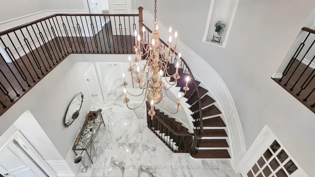 Additional image 26 of 21 Forest Heights Blvd