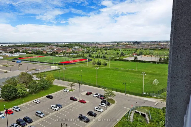 Additional image 39 of 1050 Main St Unit 1106