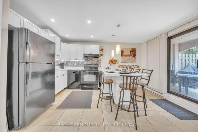 Additional image 10 of 1058 Falgarwood Dr Unit 132